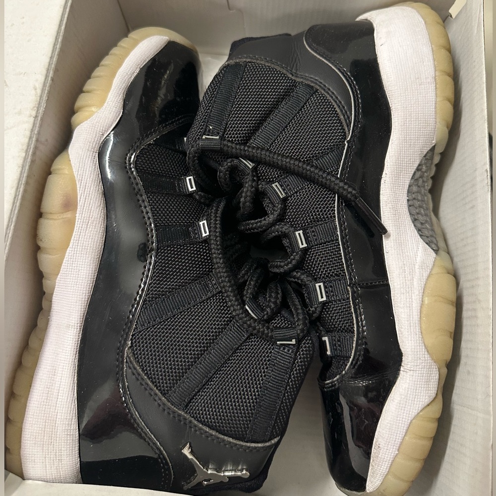 Air jordan retro 11